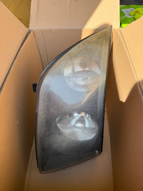 VW Crafter bal első gyári Hella fényszóró, lámpa 2008-2016 24761500L