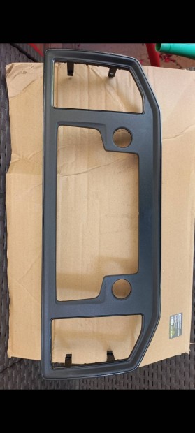 VW Crafter r�di� keret