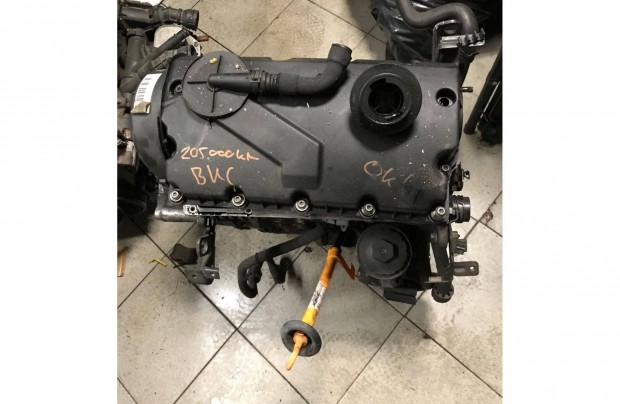 VW Csoport_ 1,9 PD BKC 105 LE fűzött blokk hengerfejjel