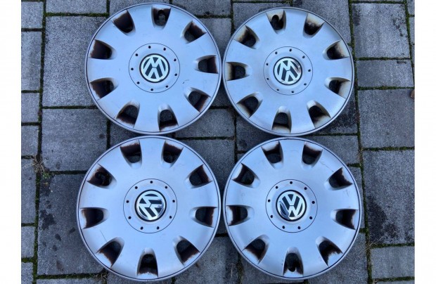 VW Disztrcsa 15" (Gyri)