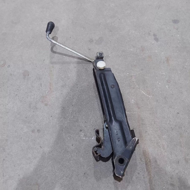 VW GOLF 3 MK3 VENTO CORRADO 91- Gy�ri ker�k emel� ker�kemel� 2496