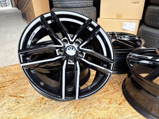 VW Golf 18" 5x112 fekete alufelni eladó 18 coll Caddy Jetta
