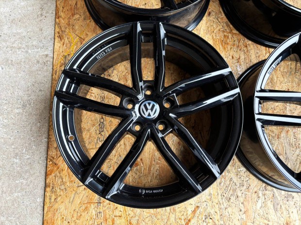 VW Golf 18" 5x112 fekete alufelni elad 18 coll Caddy Jetta