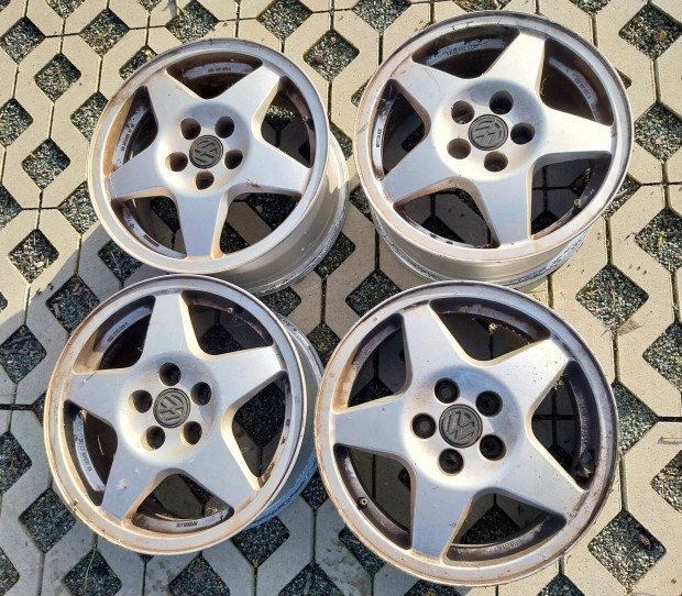 VW Golf 3 GTI alufelni Speedline 15" 5x100