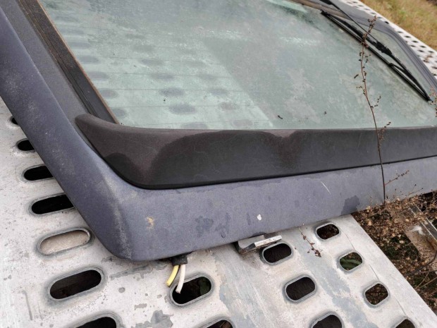VW Golf 3 VR6/GTI csomagtrajt, szrny spoiler. rozsdamentes llapotb