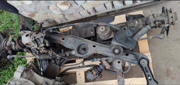 VW Golf 3 els� fut�m�, szerv�s korm�nym�, f�ltengelyekkel