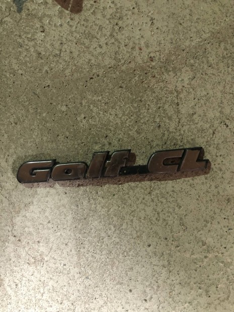 VW Golf 3 és 1-es gyári felirat