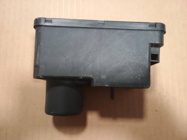 VW Golf 3 k�zponti z�r v�kuumpumpa 357 962 257