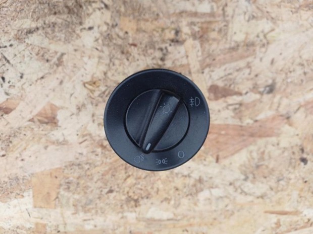 VW Golf 4 (1997-2003) Vil�g�t�s Kapcsol�