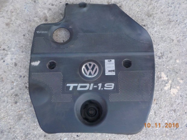 VW Golf 4-es,1999-es,1,9TDI-rl:gyri motorvd burkolat