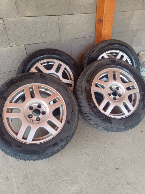 VW Golf 4 gyári felni szett 5x100