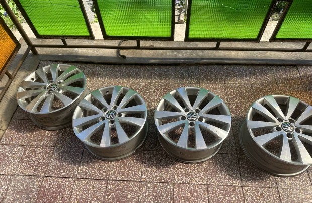 VW Golf 6 alufelni garnit�ra