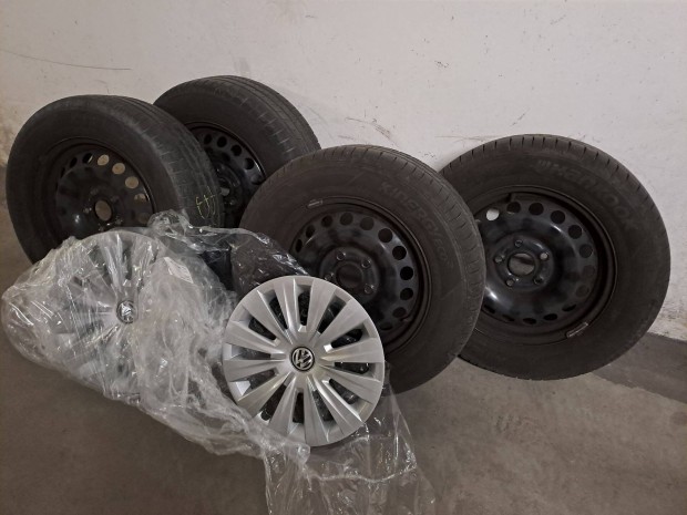 VW Golf 7 �j gy�ri d�szt�rcsa elad�