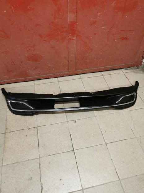 VW Golf 8 h�ts� diff�zor