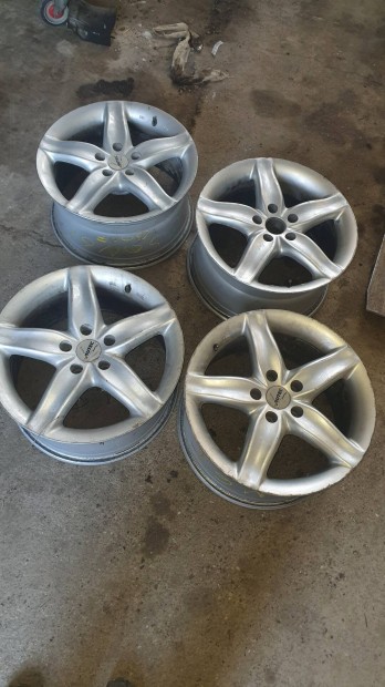 VW Golf Alufelni javitand fellete et 40.8.5j.R17 23.02.09