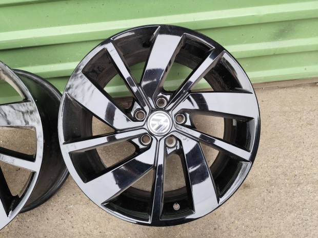 VW Golf GTI gyári alufelni 5x112 18" touran caddy jetta
