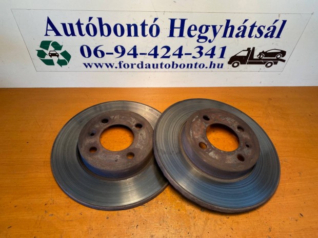 VW Golf III 1.9 TD első féktárcsa pár