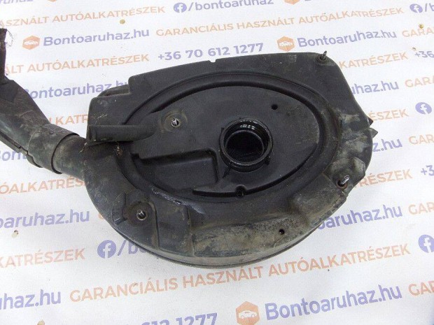 VW Golf III Eladó gyári bontott 1.4 benzin légszűrő ház