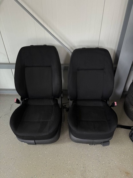 VW Golf IV Els-Hts ls szett