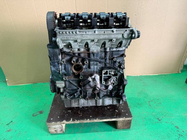 VW Golf IV Motor (Fűzött blokk hengerfejjel)