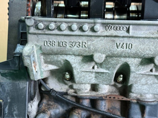 VW Golf IV Motor (Fztt blokk hengerfejjel)