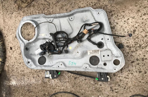 VW Golf IV - ablakemel szerkezet / jobb els