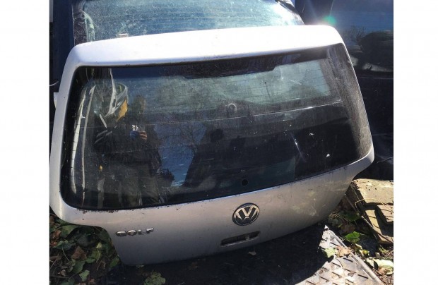 VW Golf IV / csomagtér ajtó (fehér)