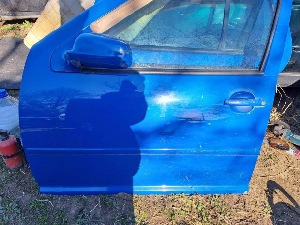 VW Golf IV bal első ajtó rozsdamentes LW5Z, üresen