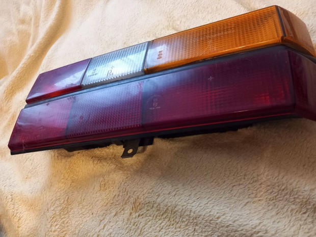 VW Golf I Jobb Hátsó Lámpa