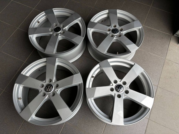 VW Golf Jetta 18" 5x112 alufelni eladó 18 coll