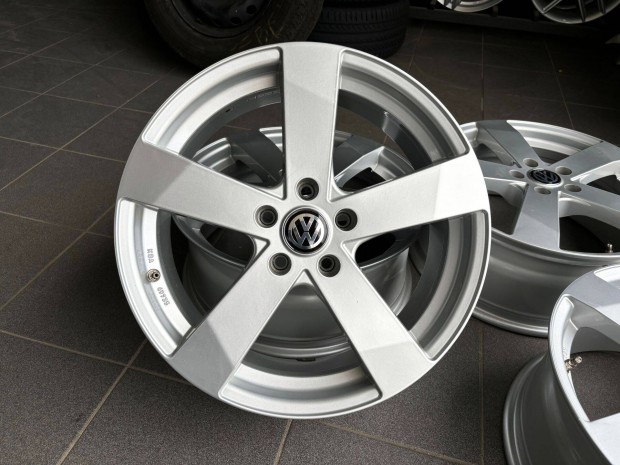 VW Golf Jetta 18" 5x112 alufelni elad 18 coll