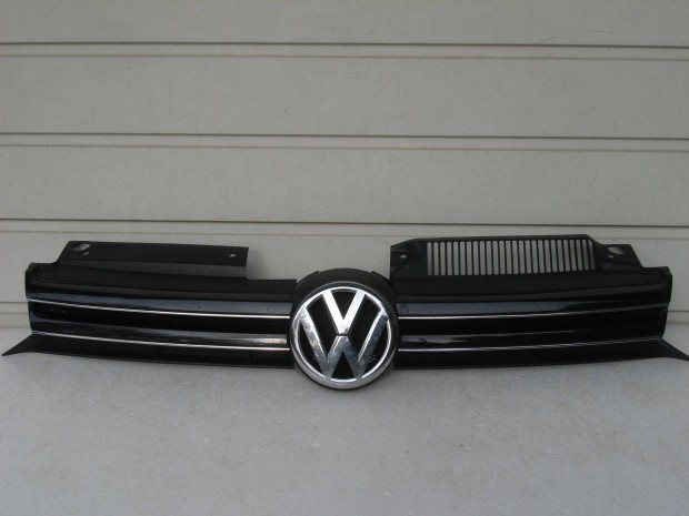 VW Golf VI Díszrács 5K0853653F 2009-től