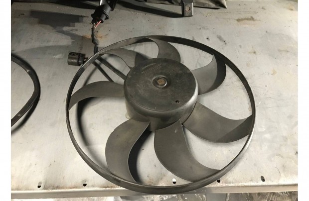VW Golf V_Leon 1P / hűtőventilátor 1K0 959 455 CQ