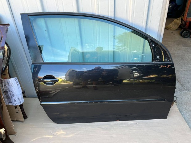 VW Golf V (1K) 3 ajt�s jobb els� ajt�