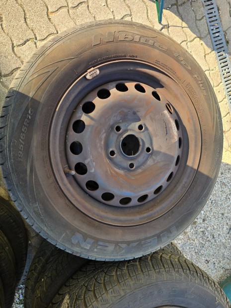 VW Golf V lemezfelni szett Nexen