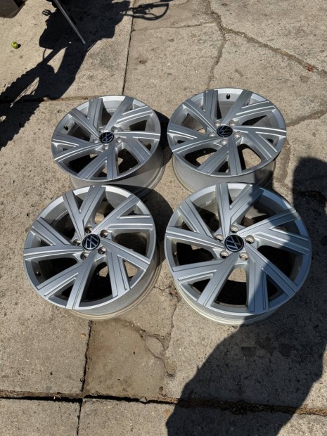 VW Golf alufelnik