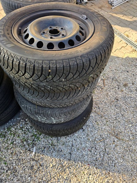 VW Golf lemezfelni szett Fulda