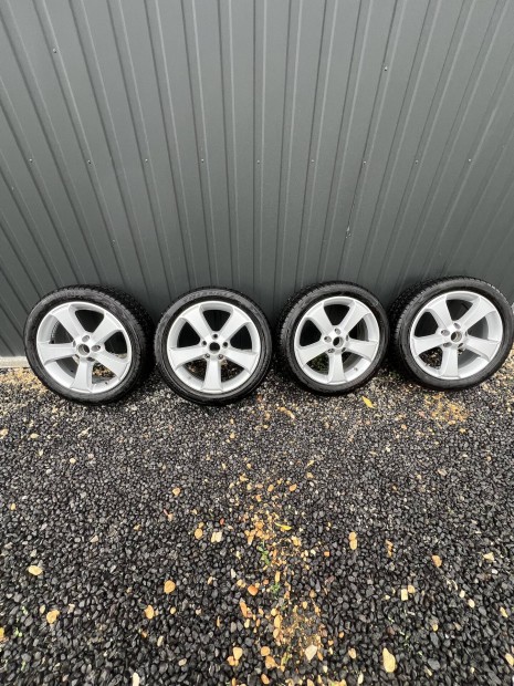 VW Gyári  17" Téli Felniszett