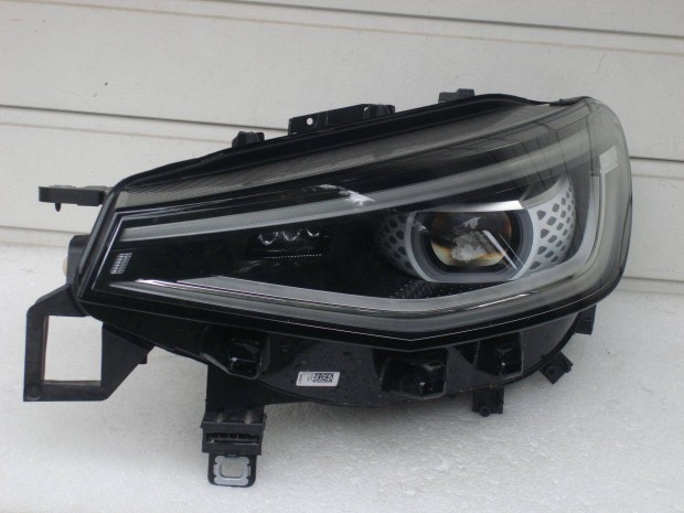 VW ID.4 Bal első IQ Light Fényszóró 11B941035N 2021-től Hibátlan