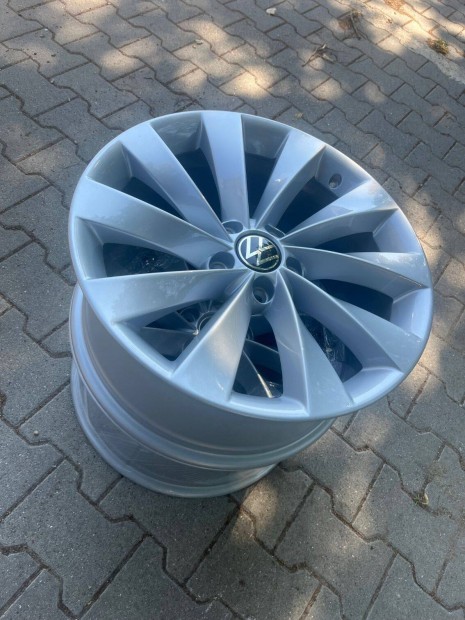 VW Interlagos 8x18 ET41 5X112 57,1 gyri garnitra elad!