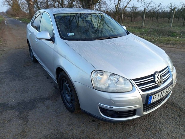 VW Jetta 2.0 FSI elad�!