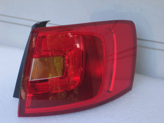 VW Jetta Jobb Hátsó Led Lámpa 5C6 2010-től