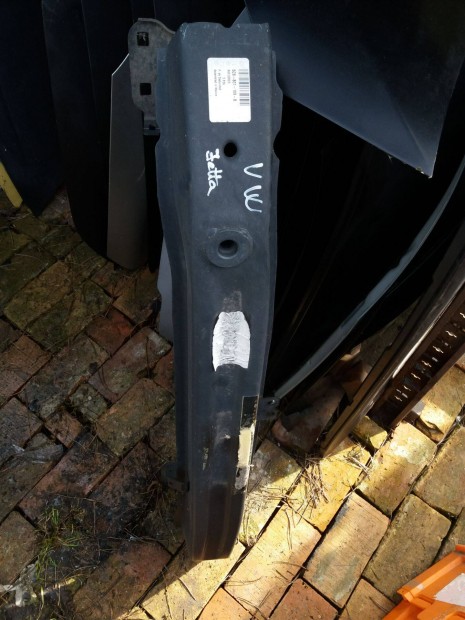 VW Jetta lökháritó merevitő