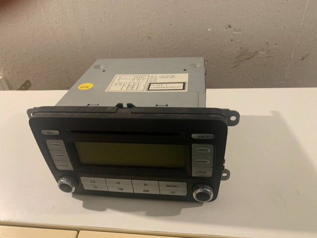 VW Jettbl kiszerelt CD - s autsrdi elad