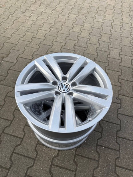VW Kansas ez�st gy�ri garnit�ra elad�!!!! 8x18 ET44 5x112