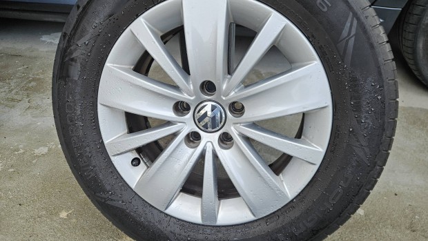 VW Memphis 16 ny�ri Nokian dot24