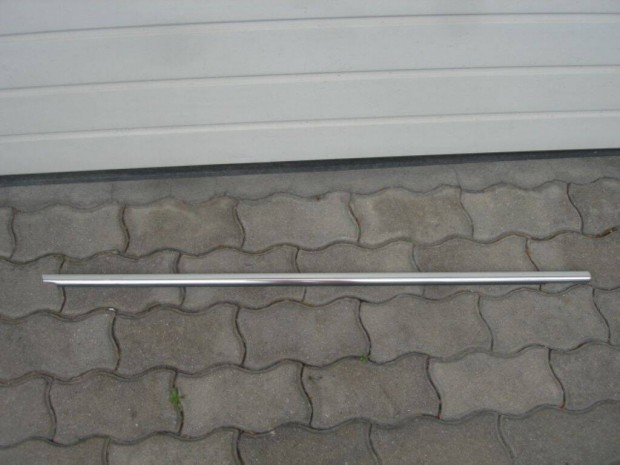 VW Passat 3A-s jobb első ajtó crom díszléc 3AA837476A