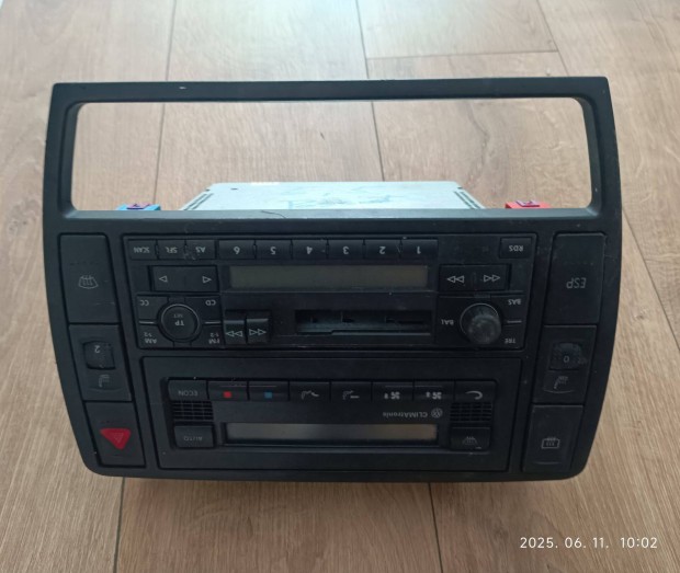 VW Passat 5.5 Digitklíma rádióval