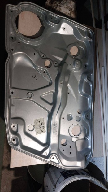 VW Passat B5.5 jobb első aluminium ajtóbetét