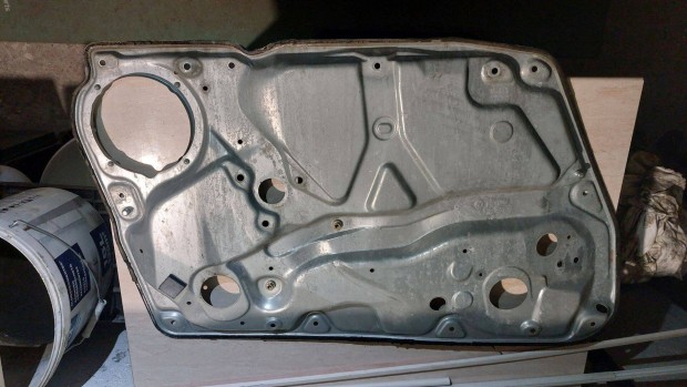 VW Passat B5.5 jobb els� aluminium ajt�bet�t